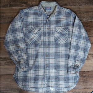 Vintage Pendleton Field Shirt 100% Virgin Wool Plaid Flannel Button Down Large